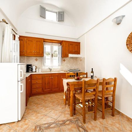 Villa By Hotel Thira ثيرا المظهر الخارجي الصورة