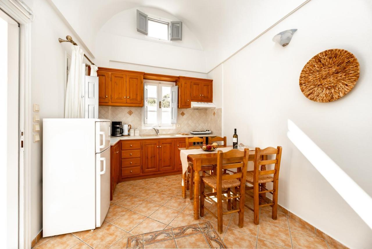 Villa By Hotel Thira ثيرا المظهر الخارجي الصورة
