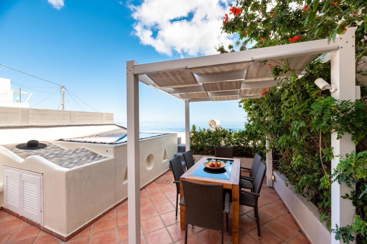 Villa By Hotel Thira ثيرا المظهر الخارجي الصورة