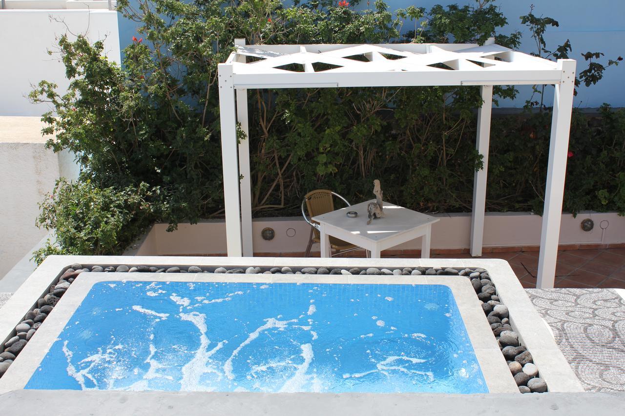 Villa By Hotel Thira ثيرا المظهر الخارجي الصورة