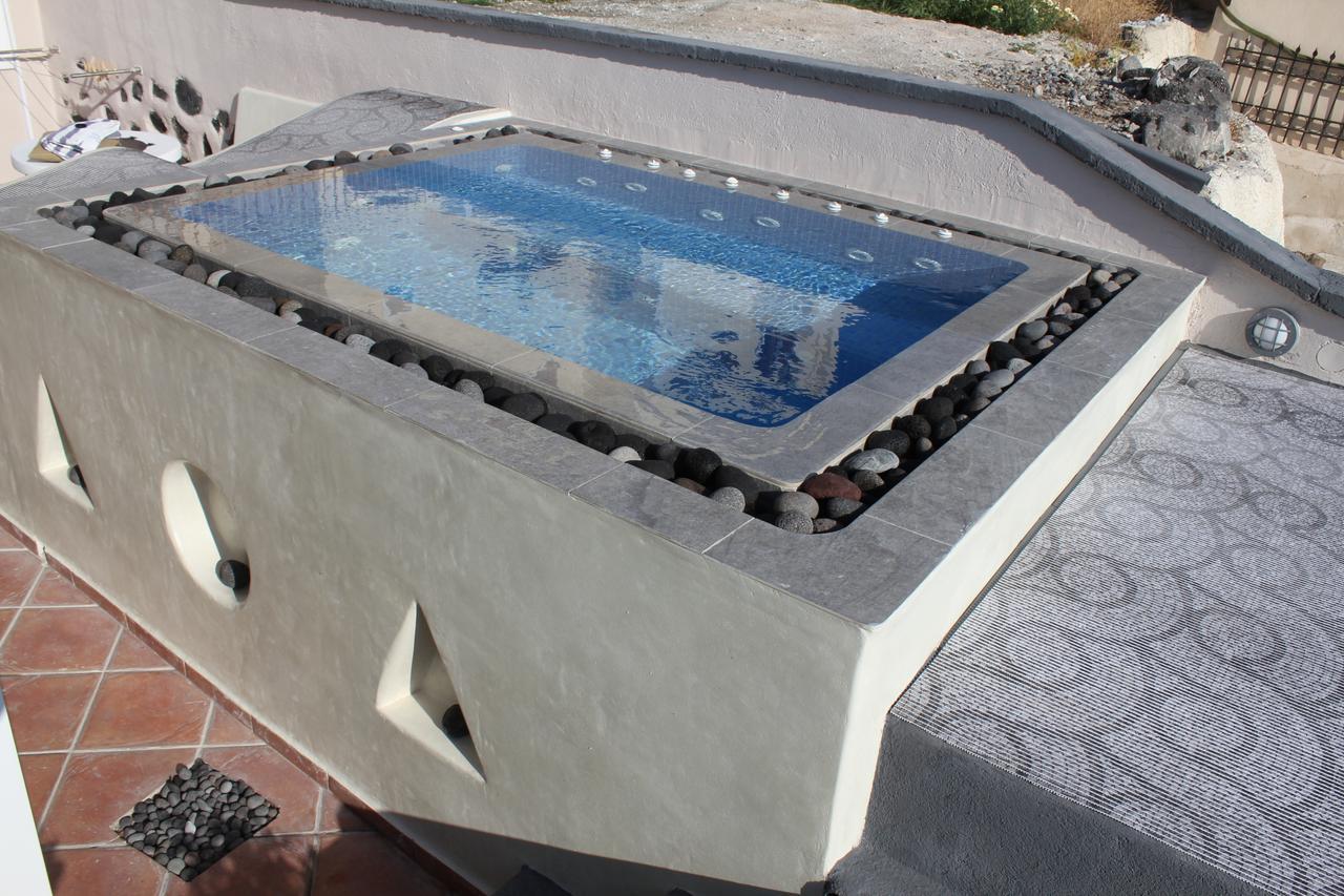 Villa By Hotel Thira ثيرا المظهر الخارجي الصورة